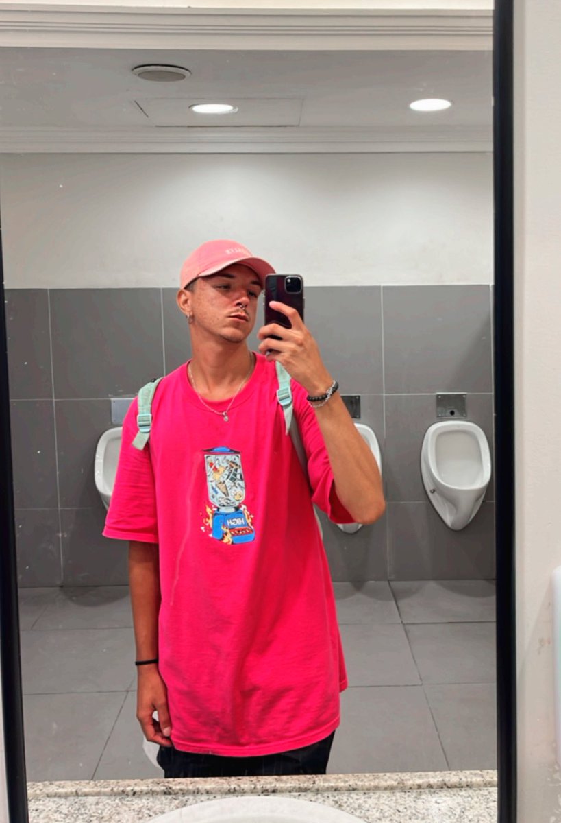 kingofdisasterz's tweet photo. Só para atualizar💫 https://t.co/Z6RecCVLcg