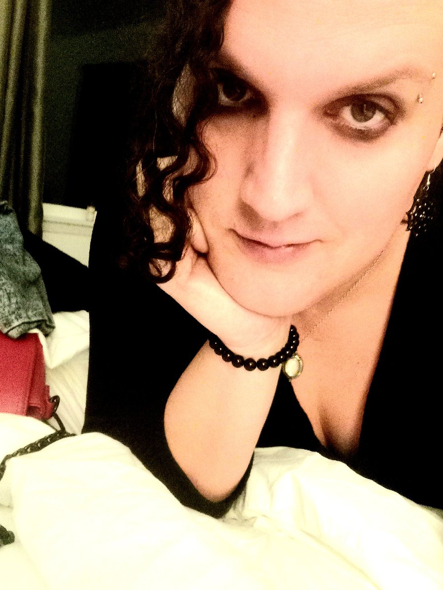 Snakes4Hair's tweet photo. @tinysquash https://t.co/CqcLVj53kP