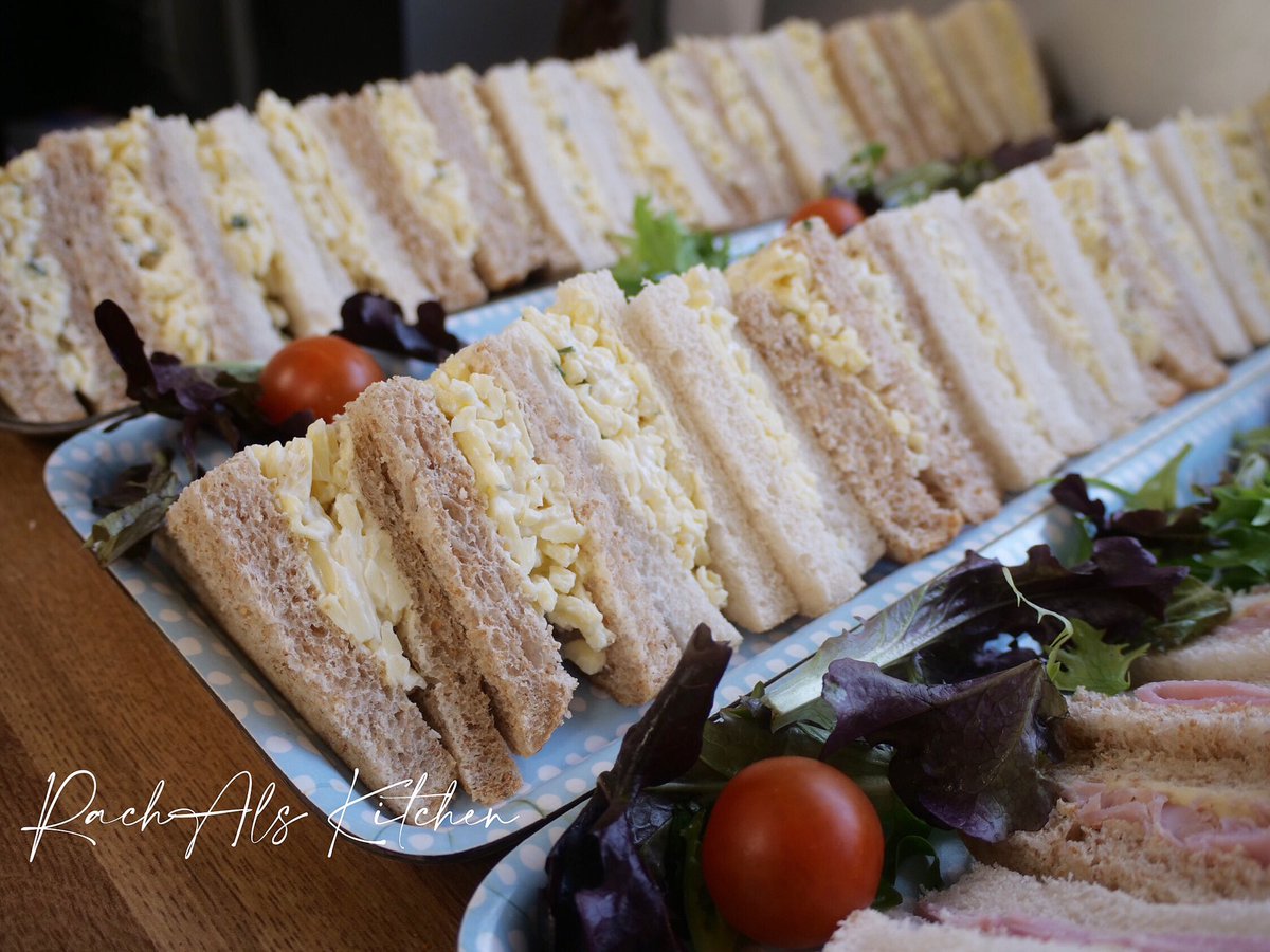 RachAlsKitchen's tweet photo. One of our #coldbuffets heading out today for a #birthdaycelebration here in sunny #meltham.. #professionalcatering #caterers #birthdaycatering #huddersfieldcaterers .... https://t.co/Bauk2Eczpj