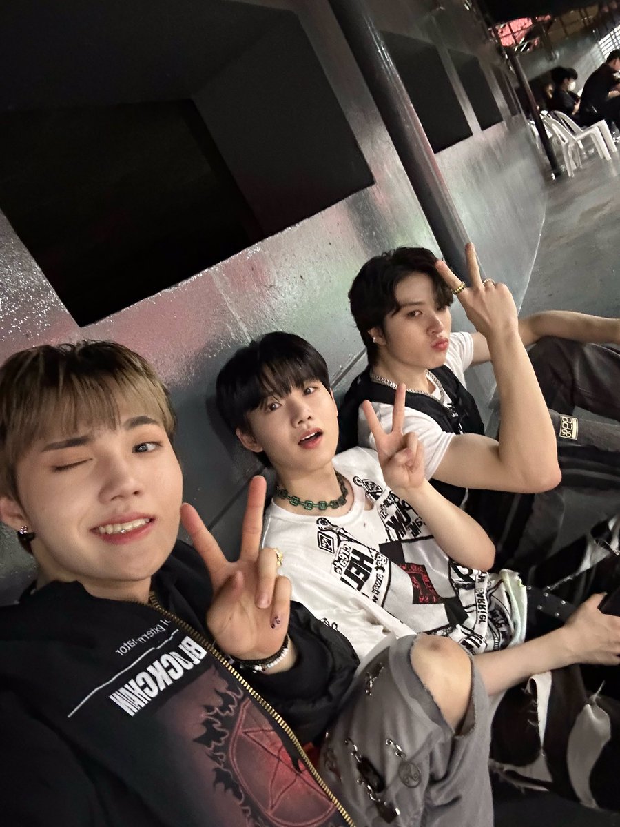 — Mr.Yoon🦁 tweet media