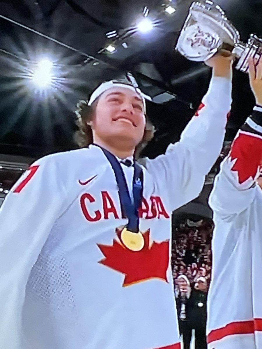 🚨GAME DAY🚨
Come see a great game. 

🥇Colton Dach,former U18AAA Ranger and Gold Medal World Junior Champion will be at the game for a ceremonial puck drop, autographs and pictures with him and his medal!

🆚 @AAABobcats 
🗓 Sat. Jan. 7th
⏰ 2:30PM
📍JRC
📺 HockeyTV 
🔴🔵
#AEHL
