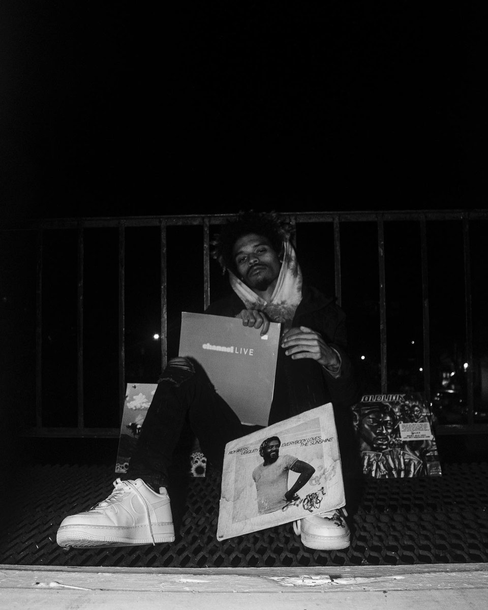 naepersonality's tweet photo. been loving on my roots to fill the space they took from me ❤️ Lover’s Quarrel 1/20/22 

📸: @Tokyo_Damo https://t.co/Rr2hWvV1mn