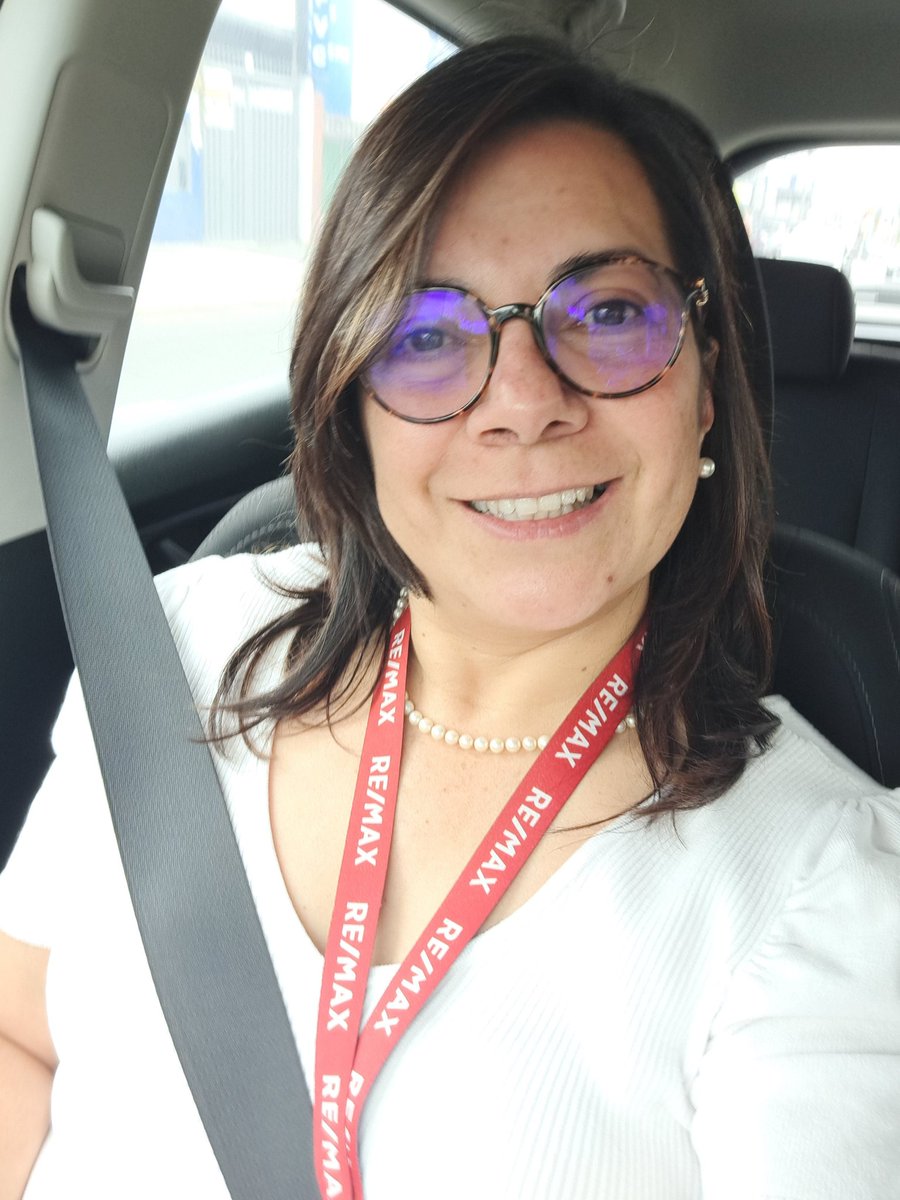 maggieligg's tweet photo. Tu mundo es sólo un reflejo de ti.
Jamás permitas que lo que otros piensen u opinen de ti, ni sus malas actitudes arruinen tu día.
#Remaxeando #AmoMiTrabajo #VamosCorTodo https://t.co/QAIfwbaSri