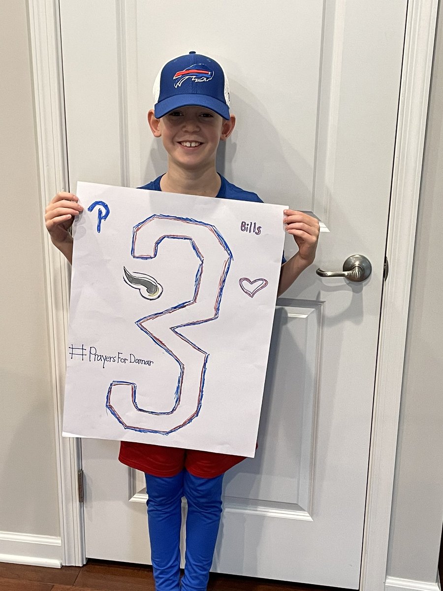 This CC, Pitt, and now Bills fan is rooting for you <a href="/HamlinIsland/">𝐃𝐚𝐦𝐚𝐫 𝐇𝐚𝐦𝐥𝐢𝐧</a>! #PrayersForDamar #WeNotMe <a href="/CoachDuzzPittFB/">Pat Narduzzi</a> <a href="/centralvikings/">Central Catholic</a> <a href="/kennypickett10/">Kenny Pickett</a>