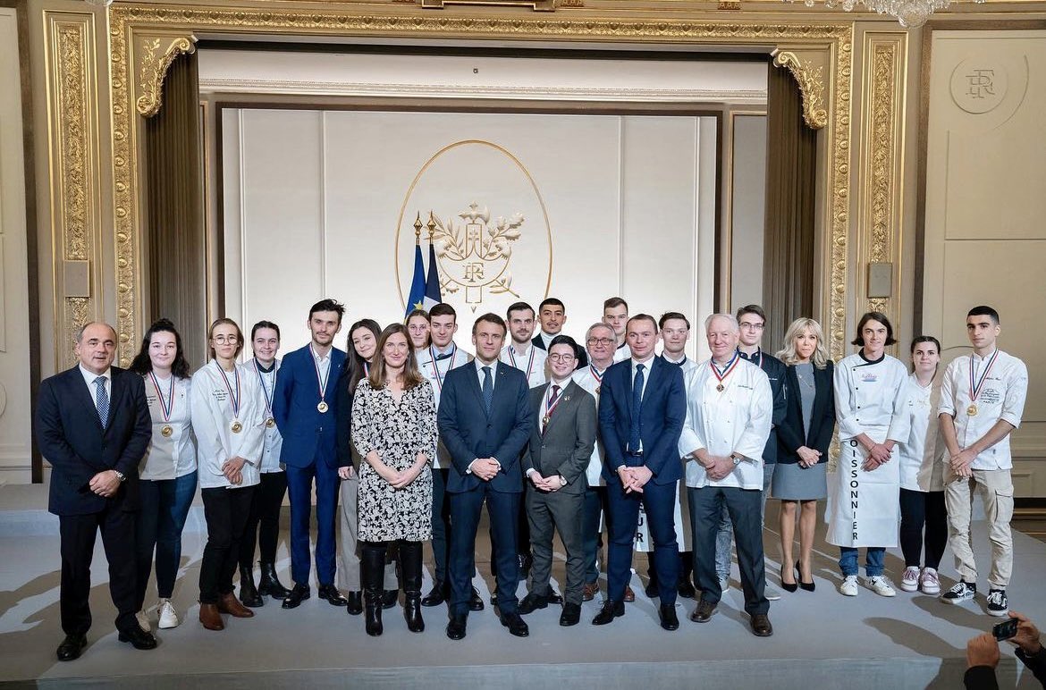 La reconnaissance est la mémoire du coeur♥️
#Elysee #mof #maf #President