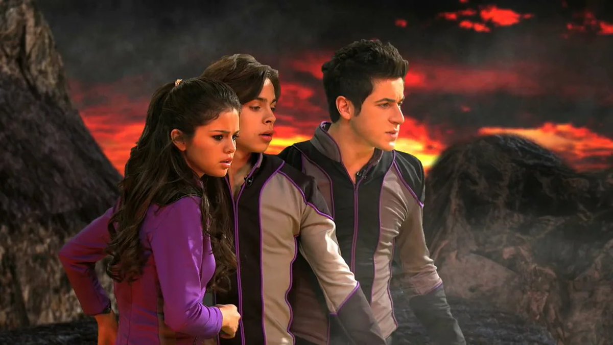 SeriesUpdateFR's tweet photo. Il y a 11 ans, la série "Les Sorciers de Waverly Place" diffusait son dernier épisode.🪄 https://t.co/EuJCFPw5Qt