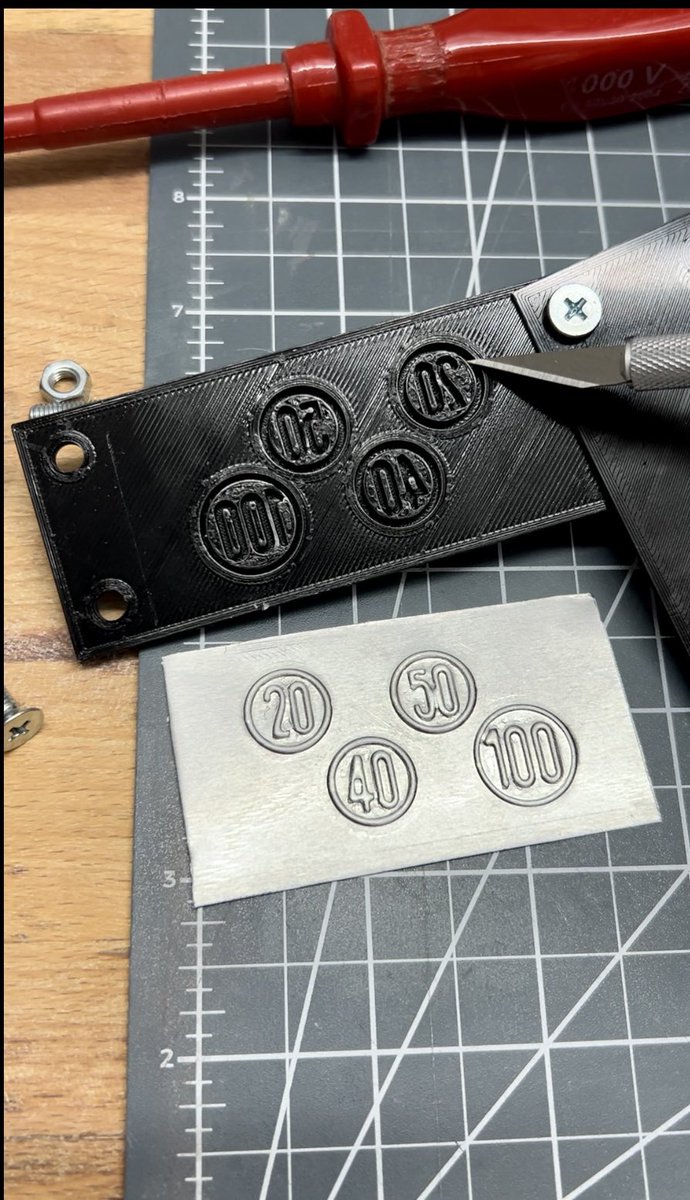 Today I learned that embossing sheet metal with a #3dprinted form is totally legit and easy. Sheet is 0.3mm Aluminium.