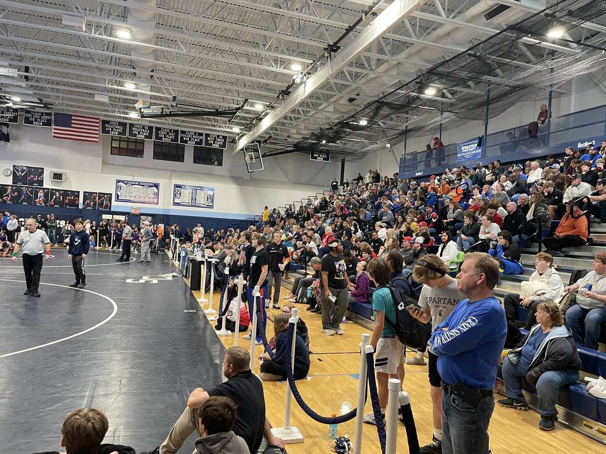 drsefrit's tweet photo. GAC WRESTLING at The CHUCK! #GoPIRATES #GoWARRIORS #scsdGREAT #GACpride https://t.co/HDf21fFJ56
