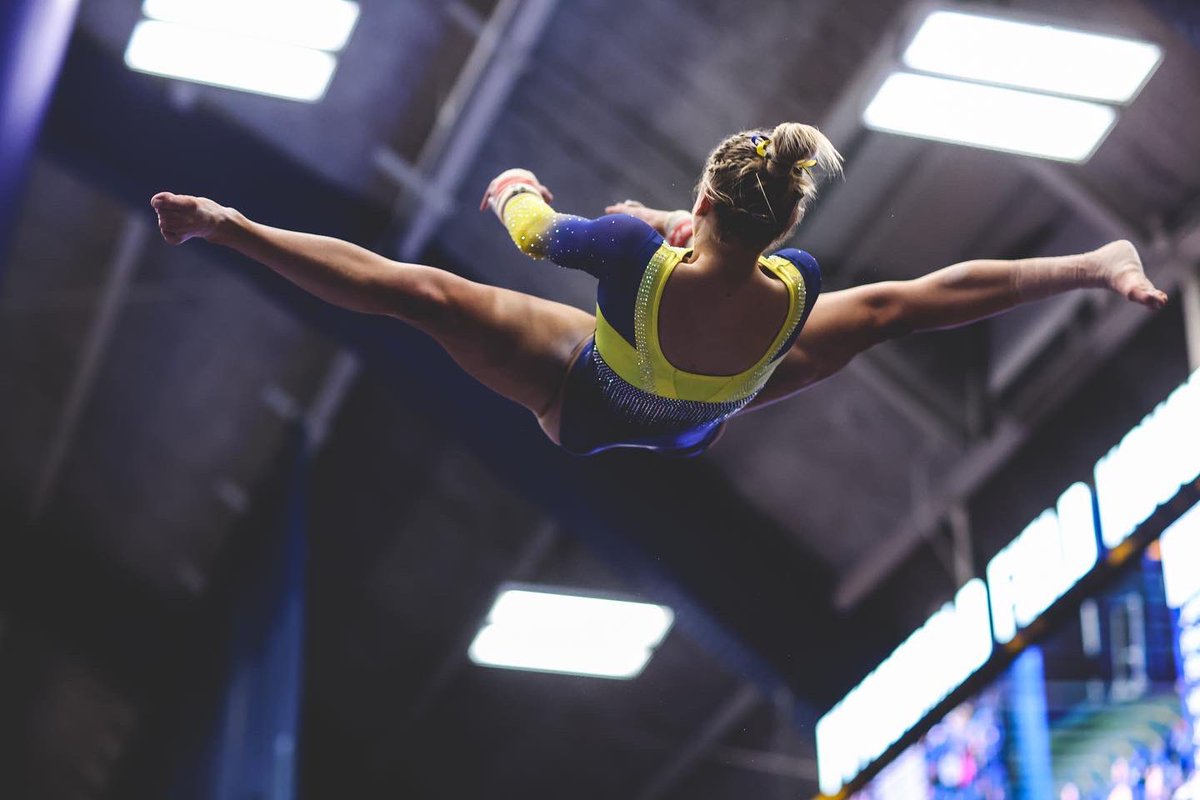 Pitt_GYM's tweet photo. In case you missed us last night…
The Panthers set a NEW home opening score in program history…195.950 ⭐️
#H2P | #KeystoneClassic https://t.co/hHysfbfLhb