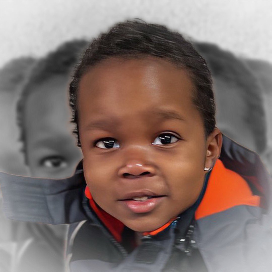 BIRDGANG31_P's tweet photo. PLEASE STOP WHAT YOUR DOING TO WISH MY SON A HAPPY 3RD BIRTHDAY ๐ DADDY LOVES YOU!!! #HeBuiltDifferent #arthrogryposis #RealWarrior #DaOne @BGSM_ @Mrs_Birdgang31 @BIRDGANG31_P #birthdayboy #viraltwitter #viraltweets #likeandshare I LOVE YOU!!โค๏ธ https://t.co/oWcBCN2PRe