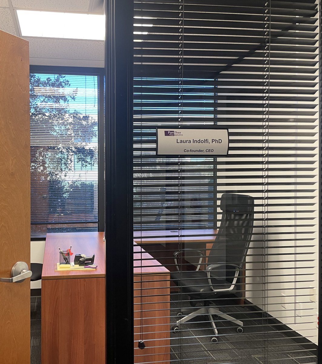 New Year….New City… New Office… @PanTherTx officially set up business in #Austin TX!! 💥Amazed by the great welcome/support we received from the local #MedTech community 🧬🔬🧫🦠💊#MovingPanTherForward #AttackingCancerAtTheSource™️ @CPRITTexas