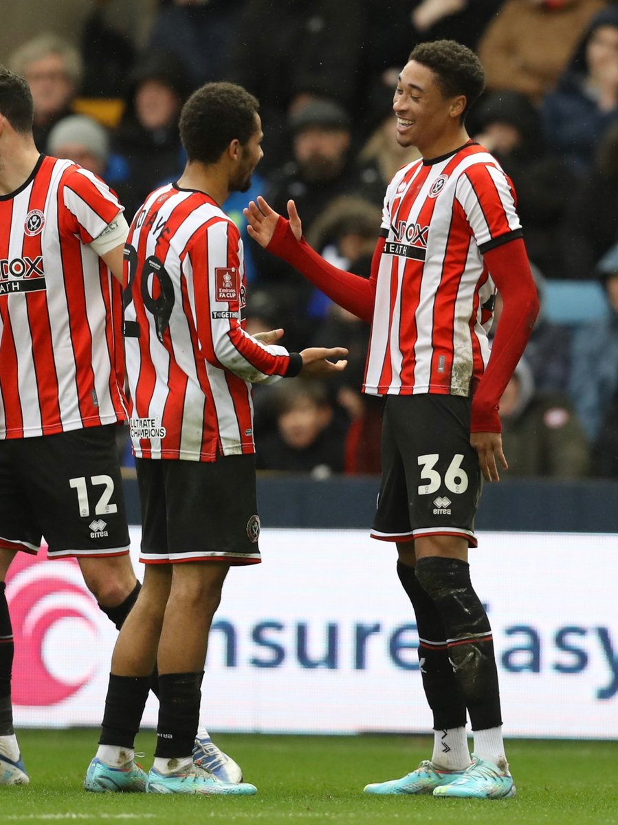 Some things never change. 💫