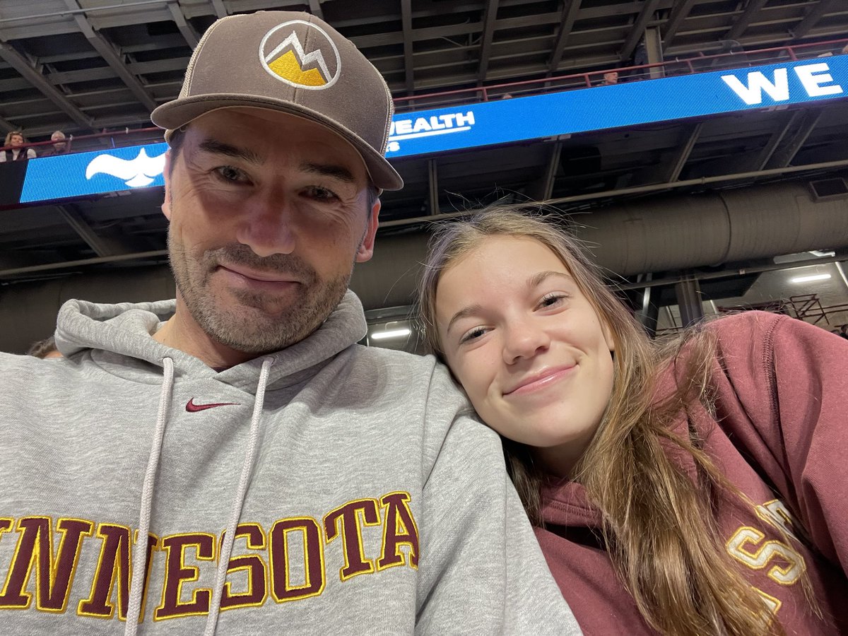 simmonschaefer's tweet photo. Let’s go #Gophers https://t.co/zX3w6YKomg