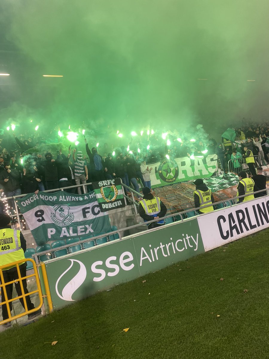 SouthstandB's tweet photo. Can’t wait for the new season 🟢⚪️ https://t.co/tmgBcCqHUM