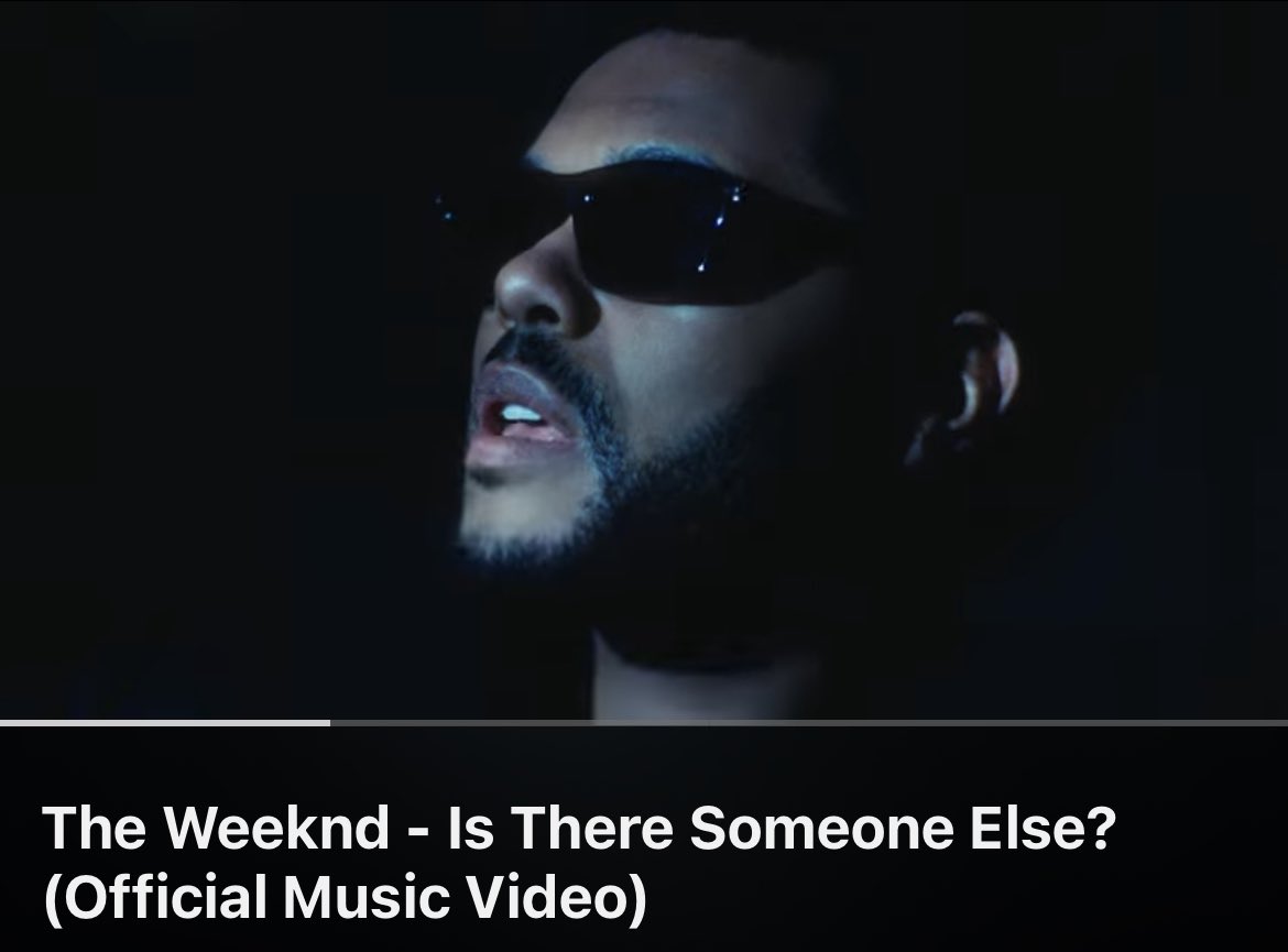 theweekndarabs's tweet photo. Link : https://t.co/MwqFqPea9V https://t.co/BDVGJVwgMA