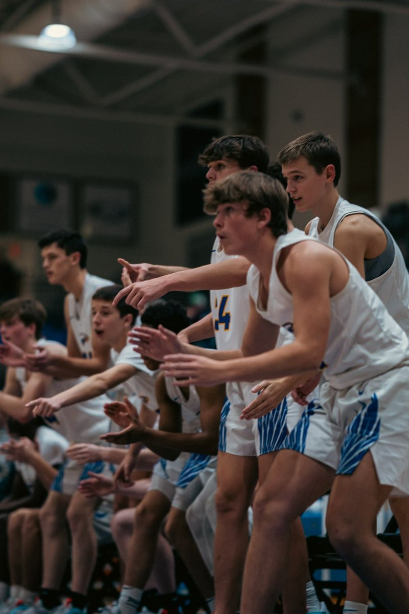 coachjdasinger's tweet photo. Stats are misleadingโฆ
Sluggish first half. Got several call/text โwhat did you say at the halfโ
NOTHING!
Bench kicked us out had a playerโs only meeting led by @SebringJosh33
THE ONLY reason we won was because of our #benchmob
Even had two refs compliment their passion! https://t.co/QpvSuOYomU