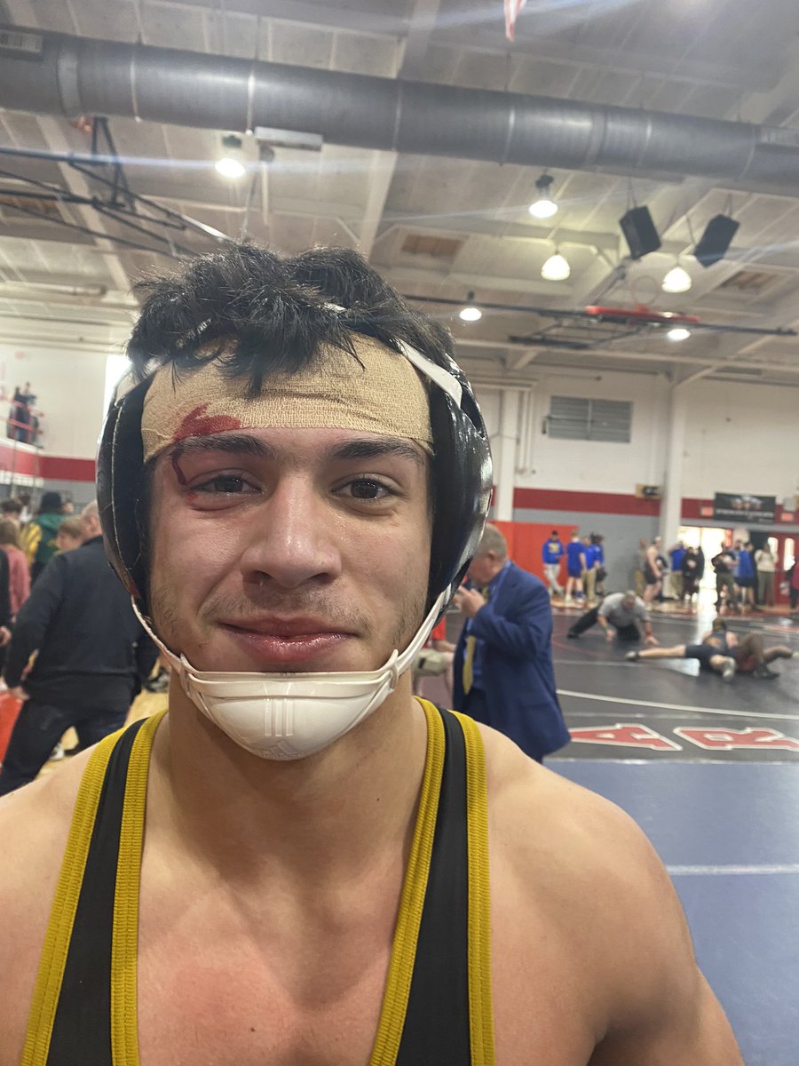 Good physical wrestling at the Onslow County Cup. Josh Koz, Justin Root, Ian Murray, Vinnie Disbennet are in the finals. JT Mitcham has some battle wounds, but he is in the finals too <a href="/JDNsports/">Chris Miller</a> <a href="/DixonSportsInfo/">Dixon Bulldogs Athletics🚌</a>