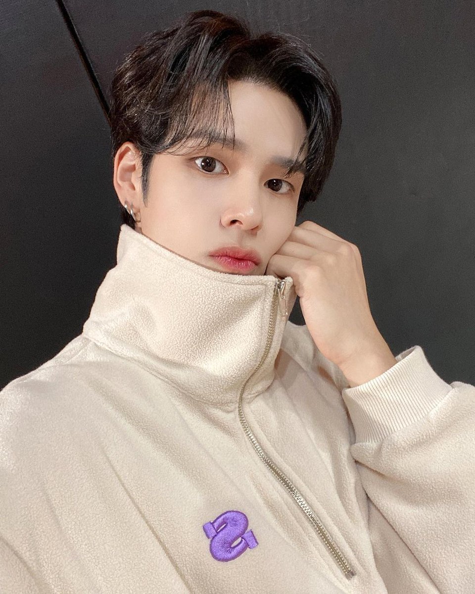 PortalCravity's tweet photo. [IG] 230107 cravity_official [1/5]

"[#C_LOUD] Fansign da #Searchit "

#CRAVITY #크래비티 #SERIM #ALLEN 
@CRAVITYstarship @CRAVITY_twt https://t.co/tP4ZOGHaPB
