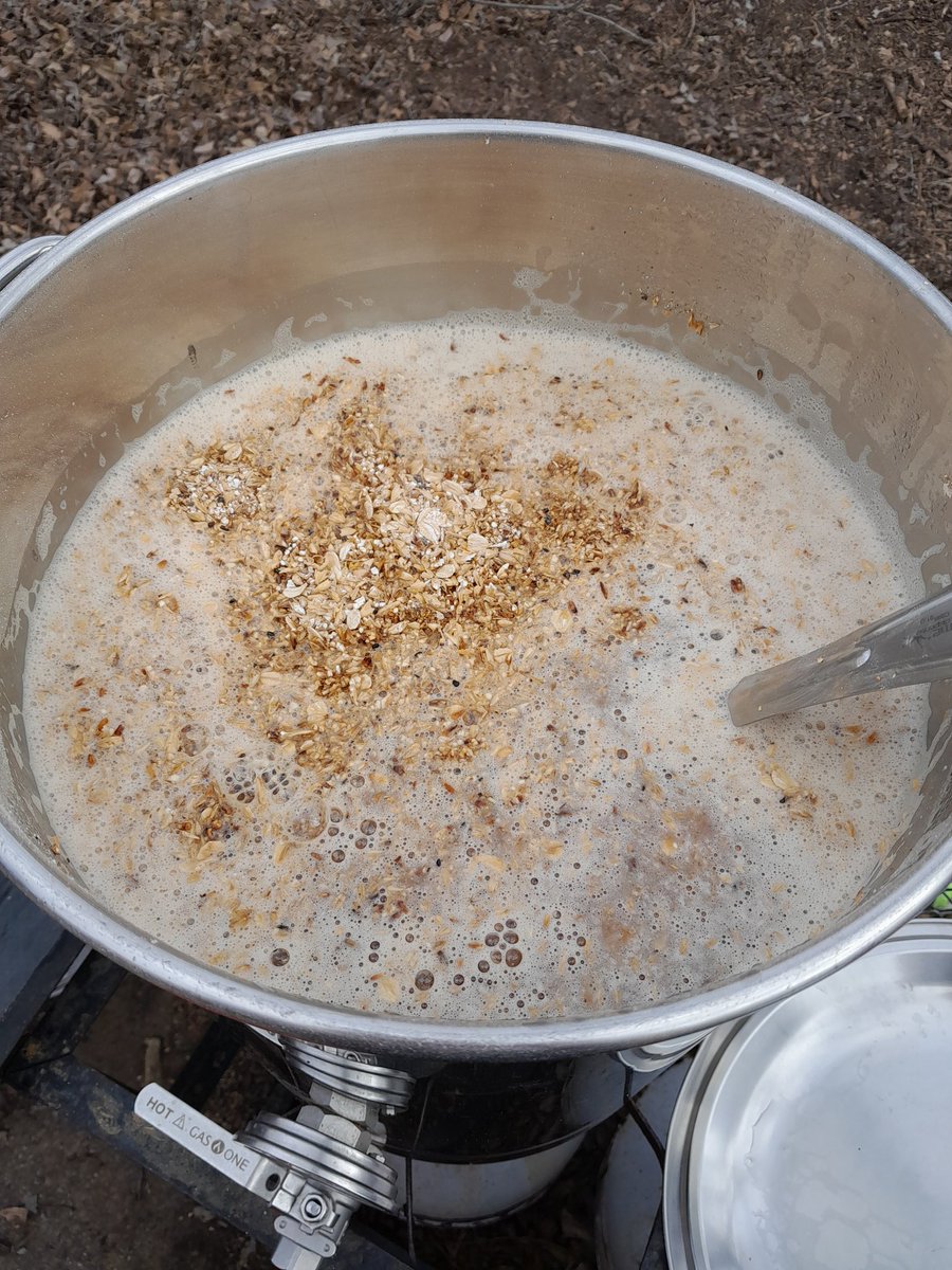 CurmudgeonAle's tweet photo. First brewday of 2023 is in the books! Did a Smoked Old Ale that I plan to age on some oak spirals for this fall.
#homebrewing #oldale #smokedbeer https://t.co/xcO9SQ7RXT