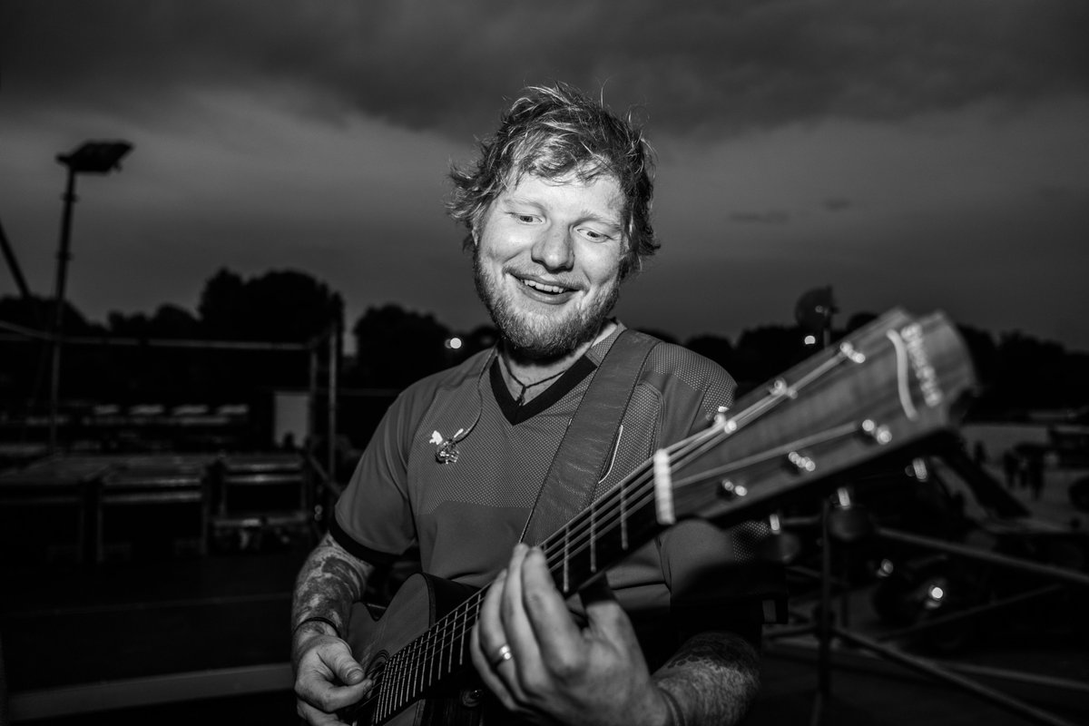 edsheeran's tweet photo. Are we all excited about 2023 then?

📸 Zakary Walters https://t.co/LYnhDKDSd0