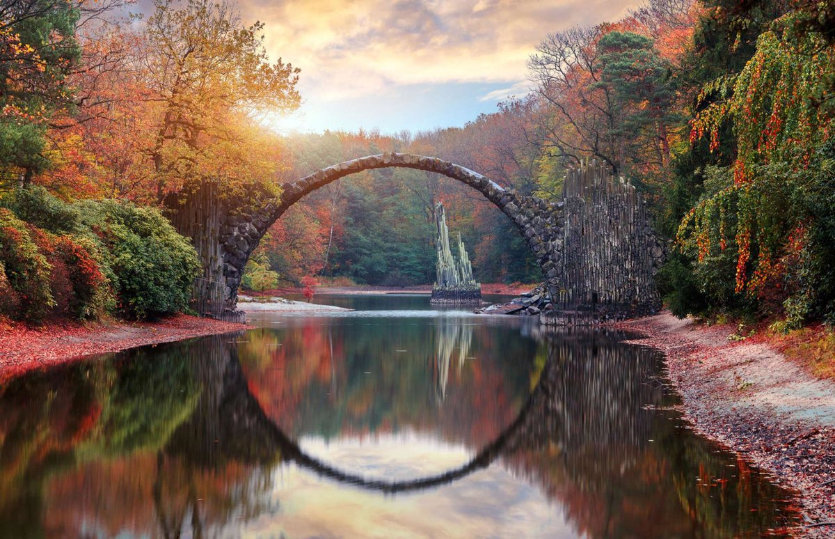 injigod's tweet image. ജർമനിയിലെ ഈ പാലം കെട്ടിയത് ചെകുത്താൻ ആണെന്നും ആദ്യമായി പാലം കടന്നയാളിന്റെ ആത്മാവ് ചെകുത്താൻ അപഹരിച്ചുവെന്നുമാണ് ചരിതം 
കടപ്പാട് : ബിങ് 

#devilsbridge