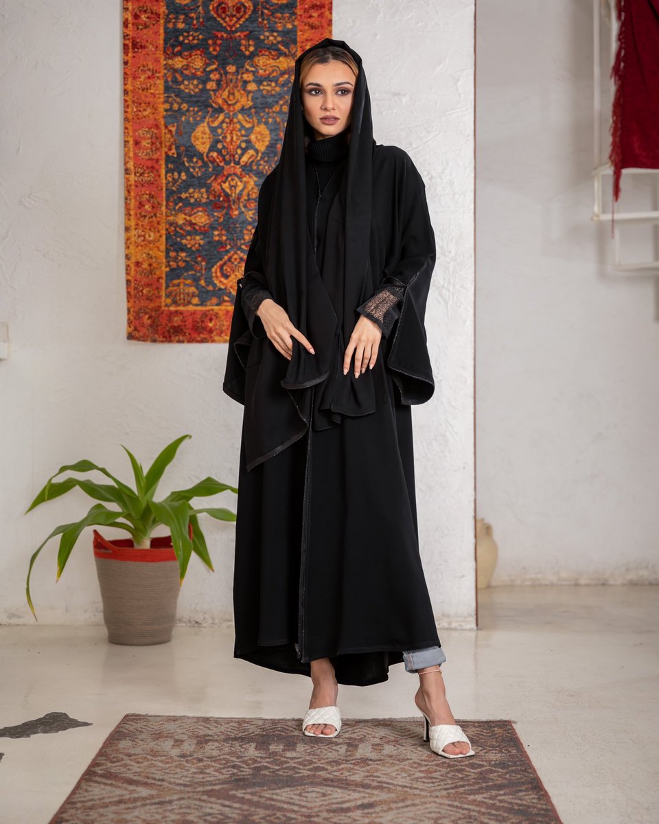 Tii8o's tweet photo. @fashionabllee شوفي ذي
https://t.co/dj5Z1UwgwL https://t.co/kw0YS0iN9u