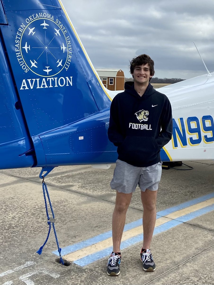 LoganTymeson's tweet photo. After a great visit with @AtterberryBo I am thankful to receive an offer from @SavageStormFB!!

@brandonsandersx @RainwaterAlex @CoachGreenOL @BvilleFB @CoachJGrant @DJCrane1 @jamesedmondpaul @KohlsKicking https://t.co/toErBZAYJc