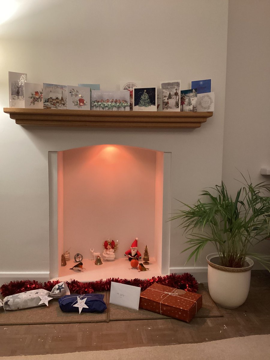 Decor_Superior's tweet photo. This customer loves her new fireplace opening, with variable colour LED light it now has seasonal mood lighting options!
#Decorating #Chelsfield #Orpington https://t.co/Gh7I4YSz0d