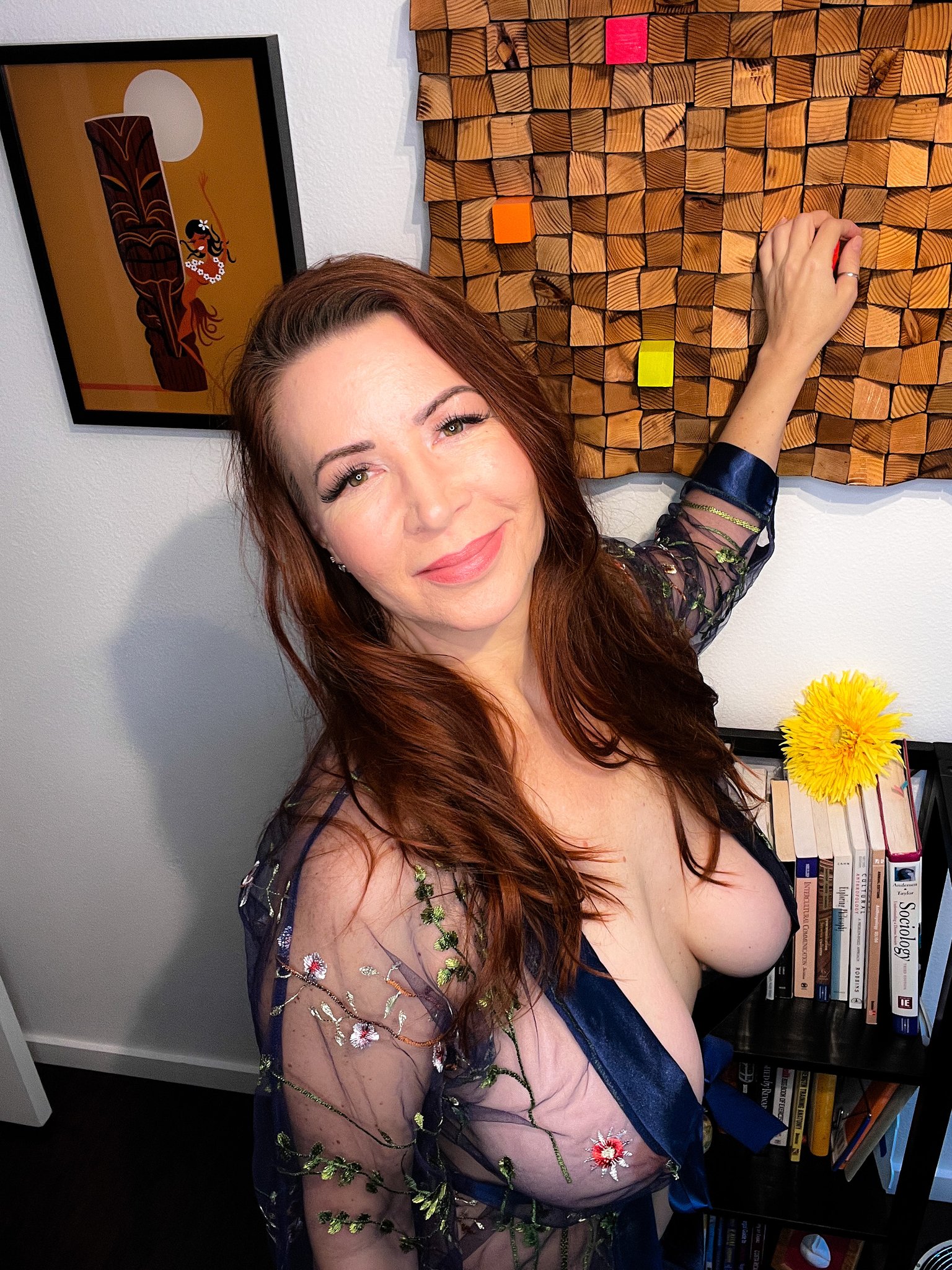 TW Pornstars - ❤️Phoebe Swinger❤️. Twitter. My Tiki Girl has the right  idea! Can you be my totem?. 5:59 PM - 7 Jan 2023