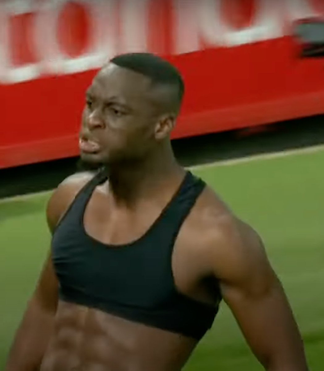 Lyangelo tweet media