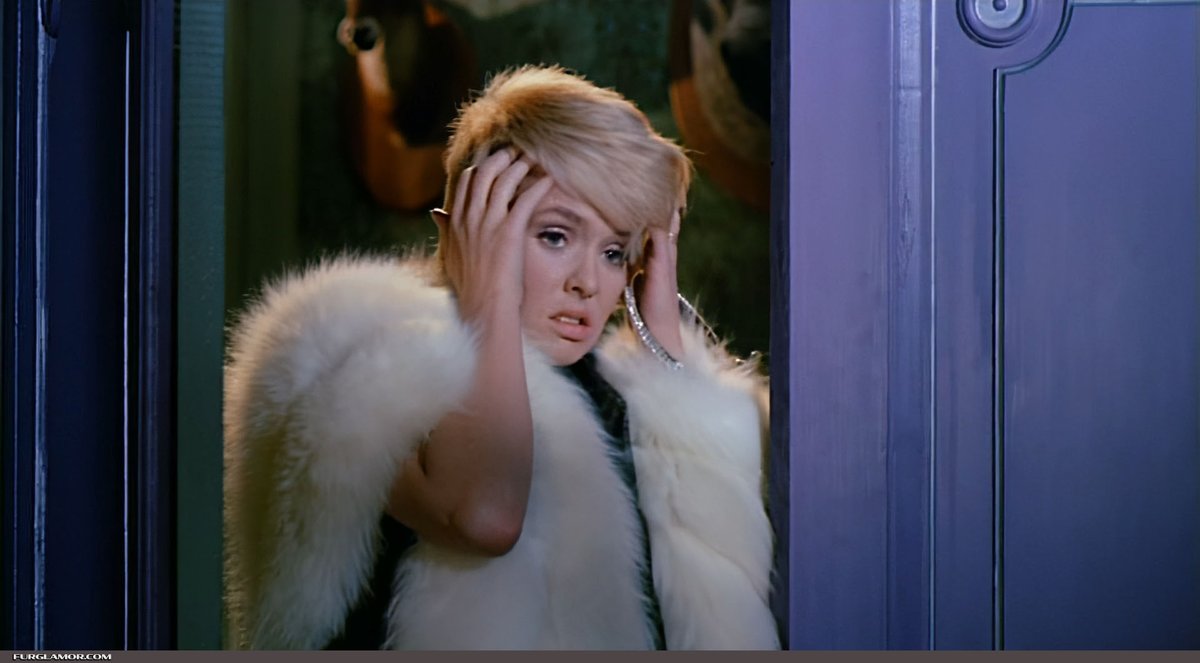 furglamor's tweet photo. Joey Heatherton, Bluebeard, 1972

#fur #furfashion #whitefoxfur #furwrap #filmfashion https://t.co/Qrcab3BaD7