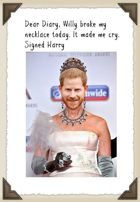 BrutusMaximusX's tweet photo. #DogBowlDuke #DogBowlHarry #DogBowlGate
#HarryisaLiar #SpareUs #SpareUsHarry #HarrytheInterview #ShutUpHarold #ShutUpHarry #HarrysNecklace #HaroldsbrokenPearls
Harry allegedly killed 25 people fighting in Afghanistan but Prince William shouting at him was to traumatising?π€― https://t.co/LVD51rYwUd