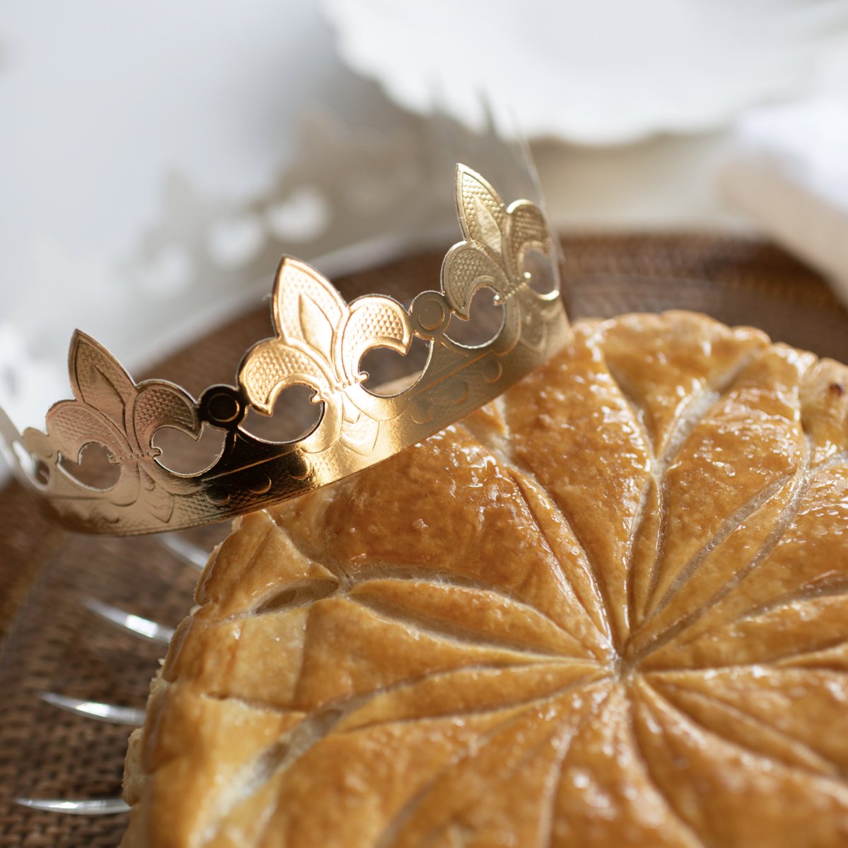 janvier is #galettedesrois season…bonne fête!