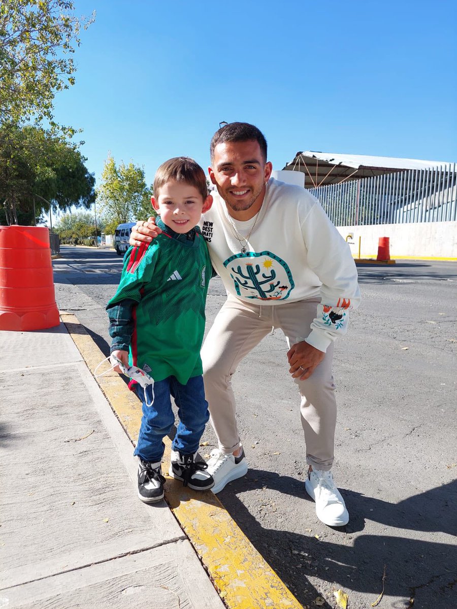 Luis Chávez tweet media