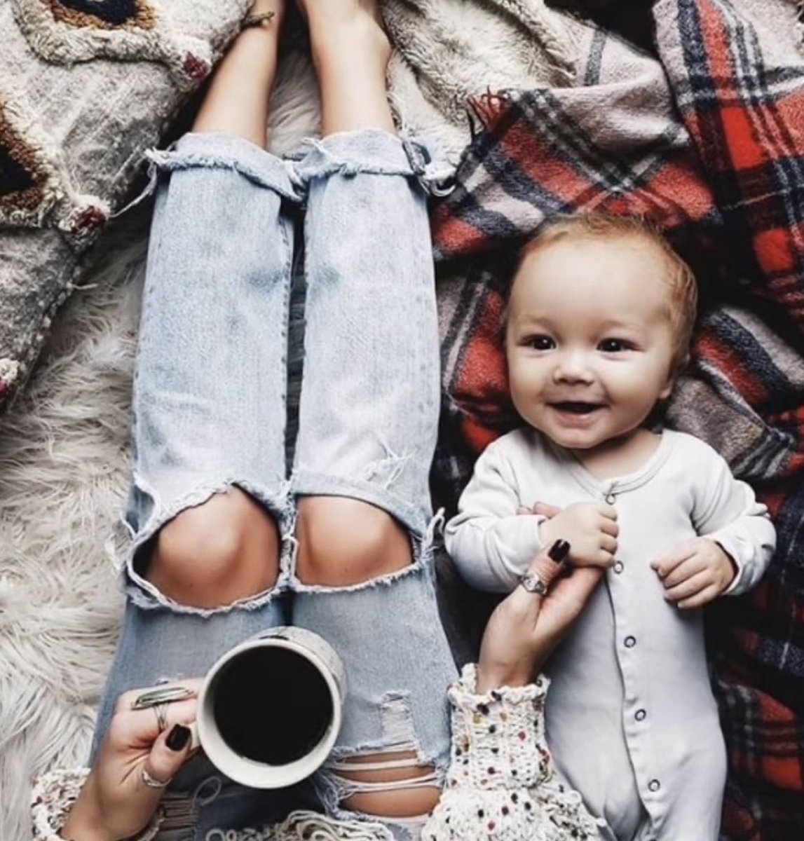 oliviaaaw123's tweet photo. Day 3: of recreating Pinterest baby pictures 🤍🤎

The inspo vs the pictures 🧸 https://t.co/ND3RpWM8I8
