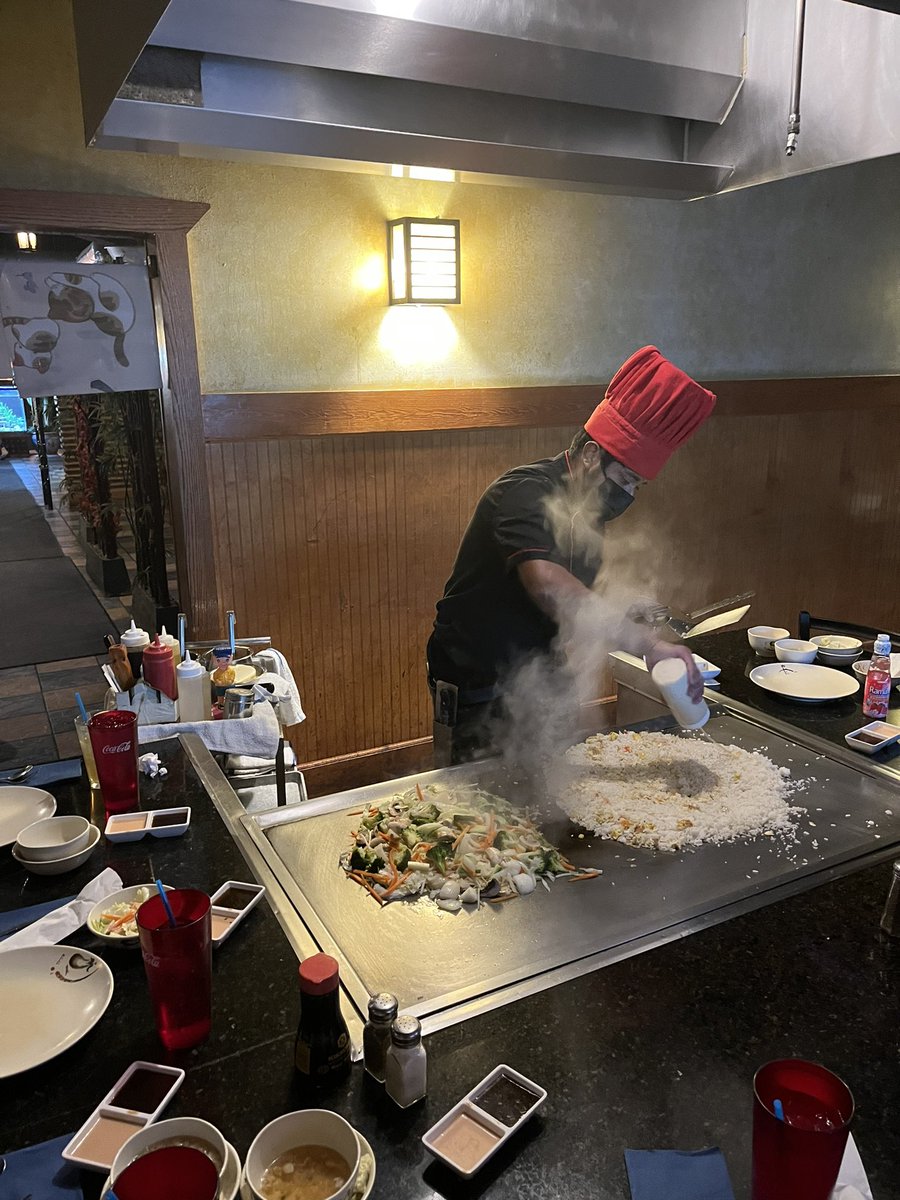 Kwray54's tweet photo. Last Night with @Keenanray25 before he’s goes back for his Spring Semester at Georgia State. Family Dinner at Zen Japanese Steakhouse and Sushi. Good Food. Good Company. Good Time. Here’s to a great semester son. #RayFamily https://t.co/EmVReSw02Q