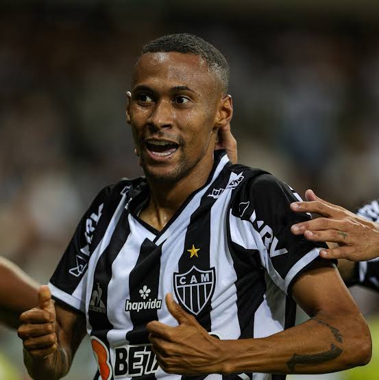 vinnycardozo's tweet photo. Vai com Deus, Jair. Seja feliz no Vasco. https://t.co/kgPPd2Op1b