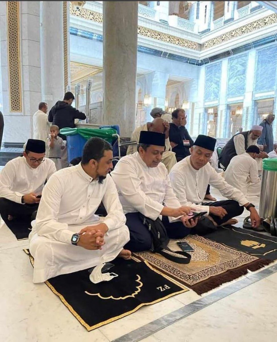 Muehehehe...
Yaqueen klean kgak mriang?