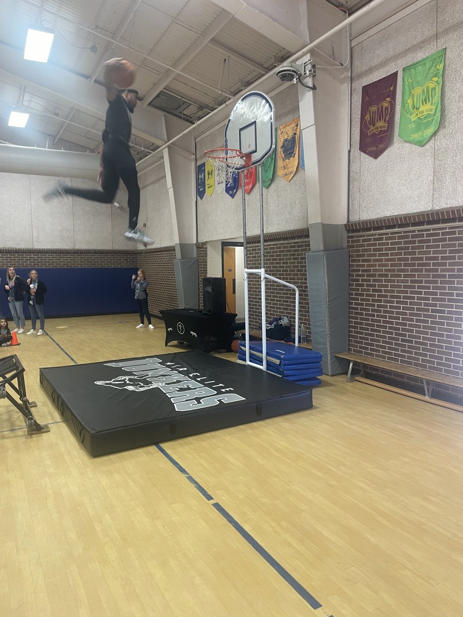 We started the new year off with a bounce ,  a pass and a really good time at our Winter PBIS assembly.