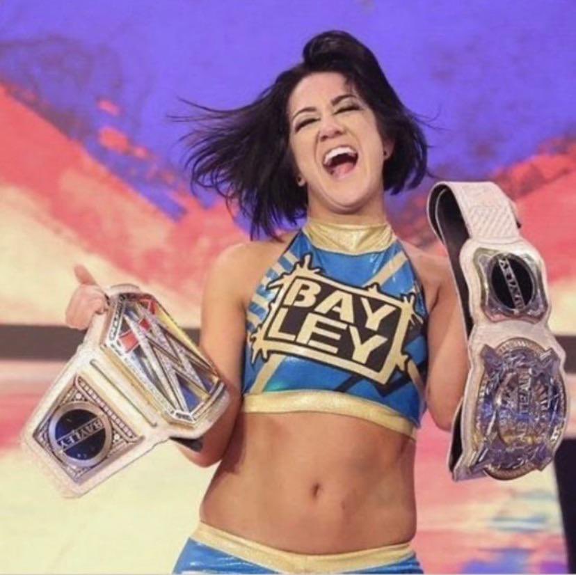 itsBayleyWWE tweet picture