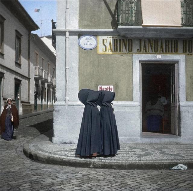 Capote’s women.
1930’s, Ponta Delgada, Azores.