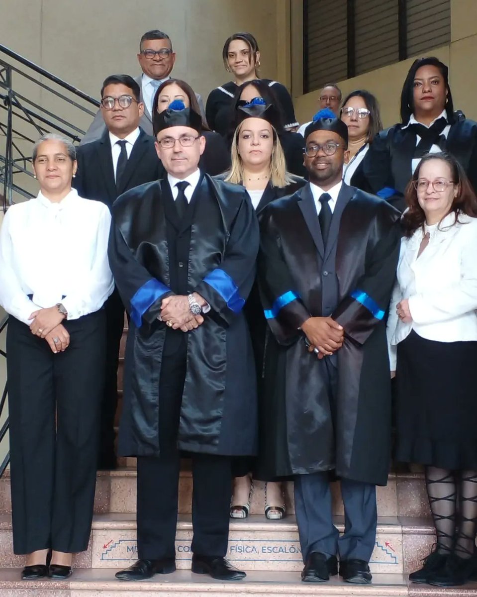 Bircann's tweet photo. Algunas imágenes de nuestra participación, en representación del Ministerio Público de Santiago, en el Día del Poder Judicial 2023.
#procuraduríard #escuelamp #enjweb #procuraduriard #ProcuraduríaRD https://t.co/KHXusHX91x