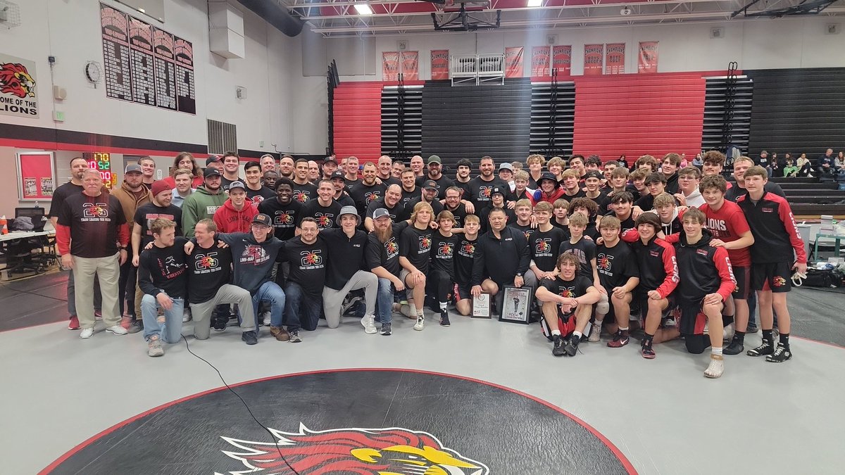 Linn-Mar Athletics tweet media