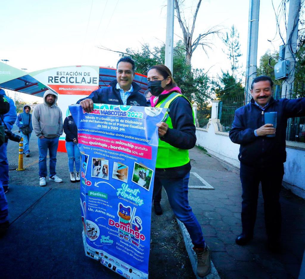 josejoseantonio's tweet photo. Hacemos equipo con @urbano_dgo para dejar más bonita nuestra casa.

Con este operativo mejoraremos la imagen urbana de Durango. 👊🏼 https://t.co/zT5WlJVXN9