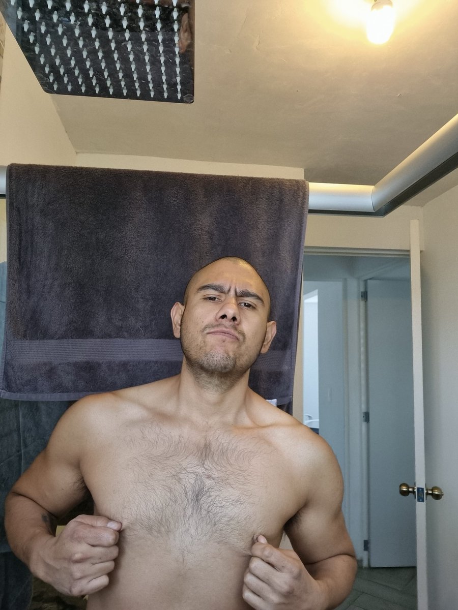 chacas_mex's tweet photo. Nipple Play 😈 #ChacaMex https://t.co/xdNZ0L8Et9