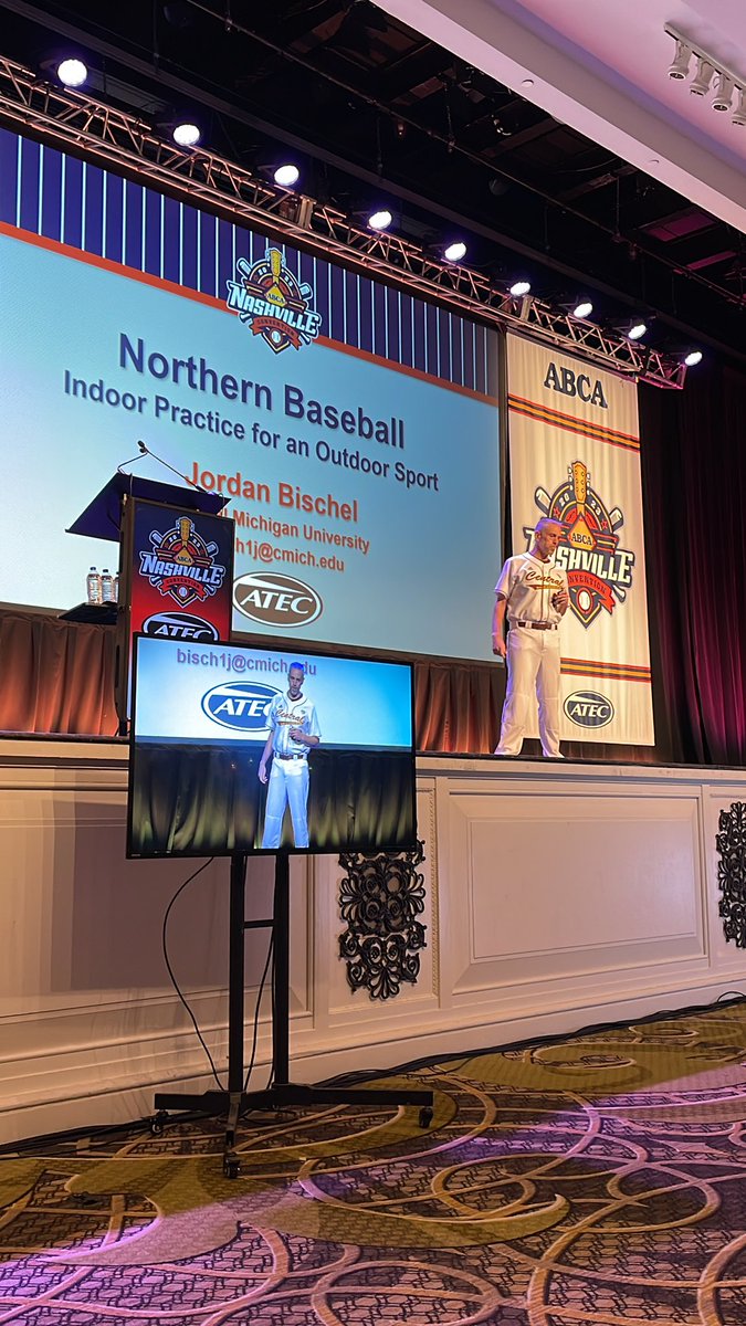 BrandonRexin36's tweet image. Love seeing Coach Bischel @CMUBaseball at #abca2023 - Fire Up!