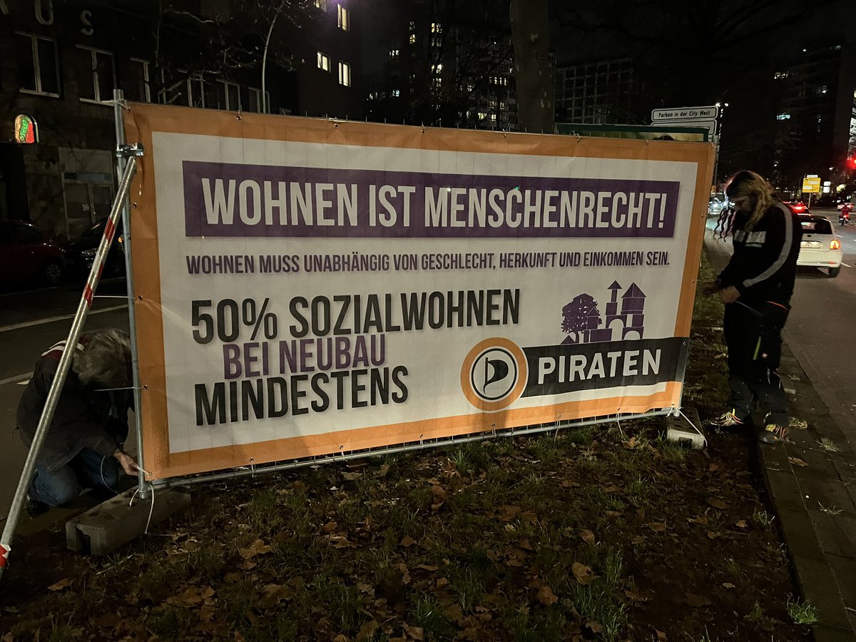 PiratenBerlin tweet picture