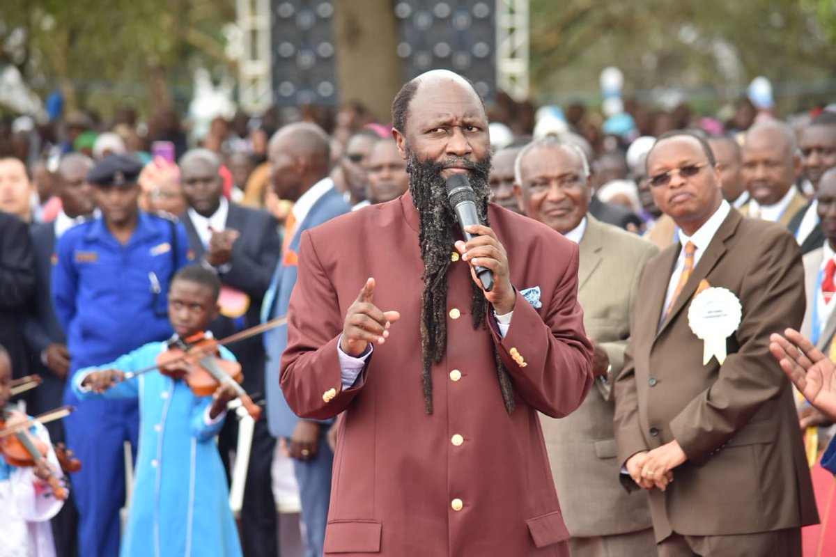 PhamitTechnol2's tweet photo. Romans 8 [NIV]

[vs:17] Now if we are children, then we are heirs—heirs of God and co-heirs with Christ, if indeed we share in his sufferings in order that we may also share in his glory.
#NairobiWordExpoDay4 https://t.co/e8qqwJV4bC