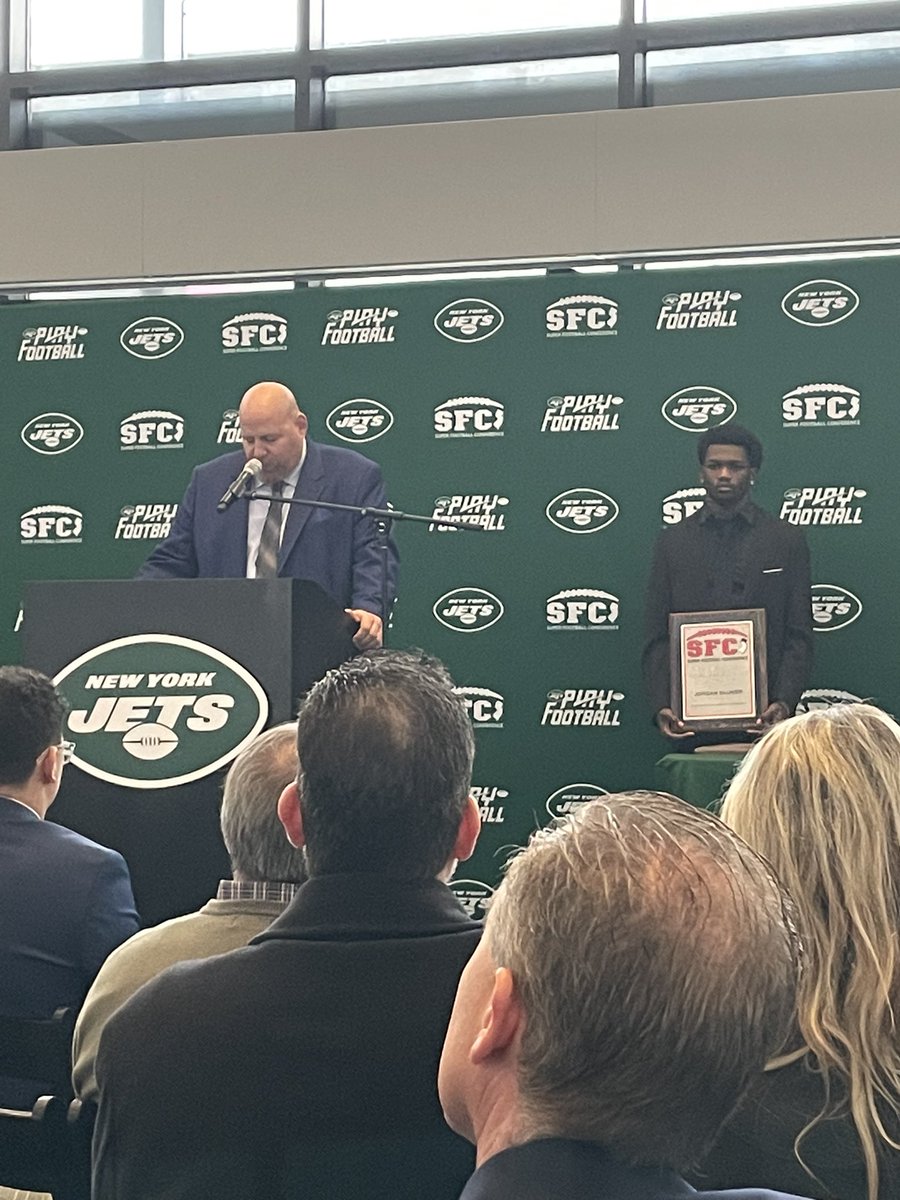 Hudson Catholic Football tweet media