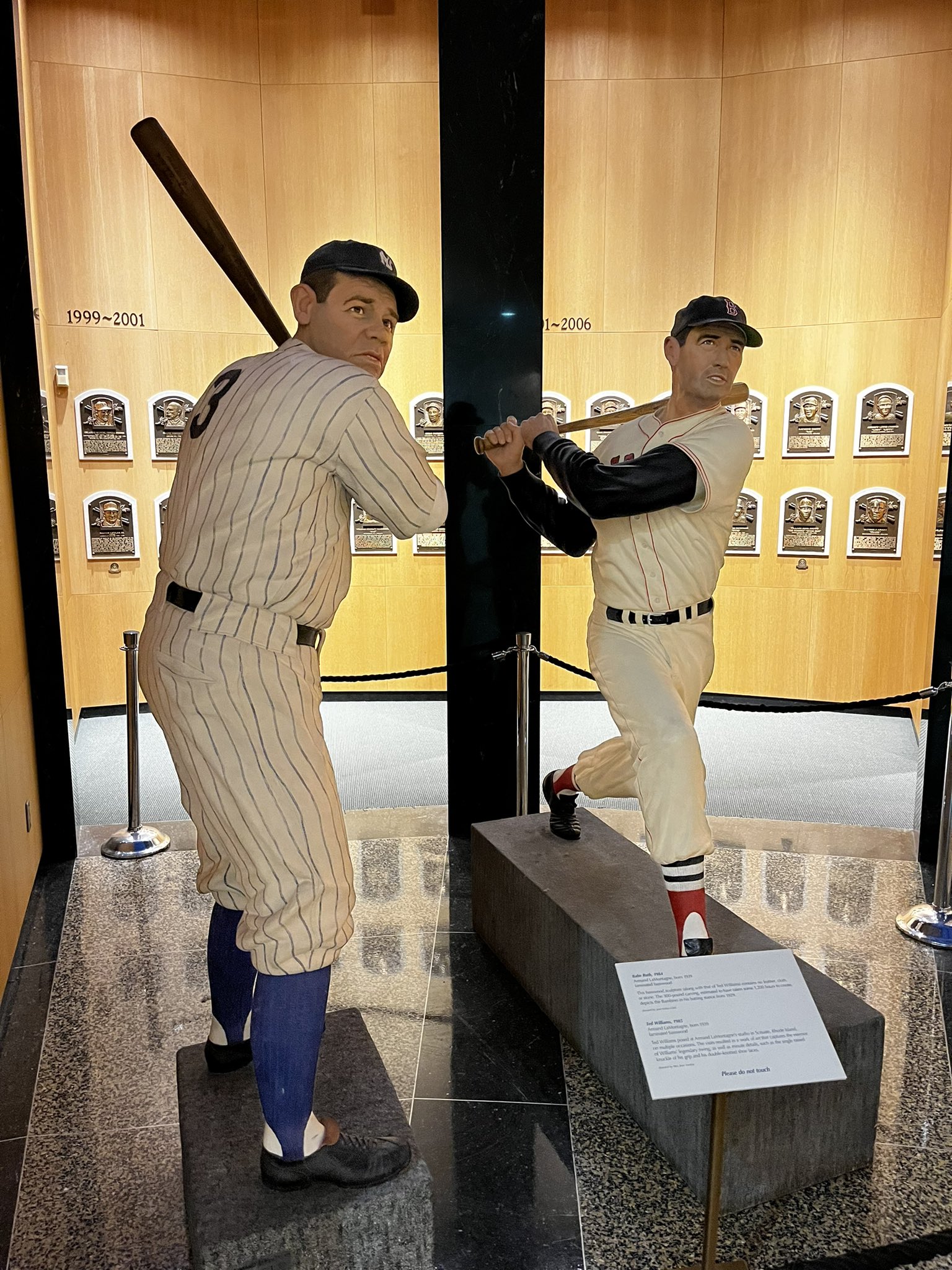 1970s-baseball-on-twitter-billfrancis607-what-kind-of-work-do-you-do